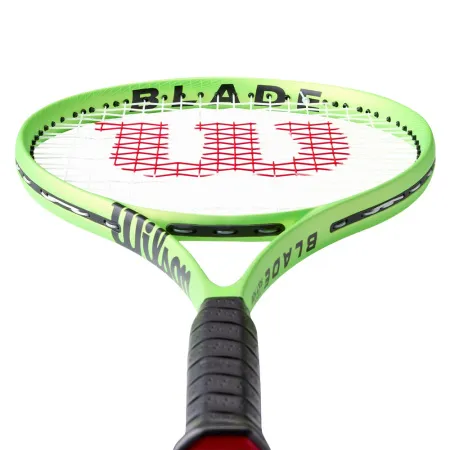 Ракетка б/т Wilson Blade Feel 105, арт.WR197710U2, для любителей, графит, со струнами, зеленый за 13&nbsp;849.90 ₽ купить в Москве